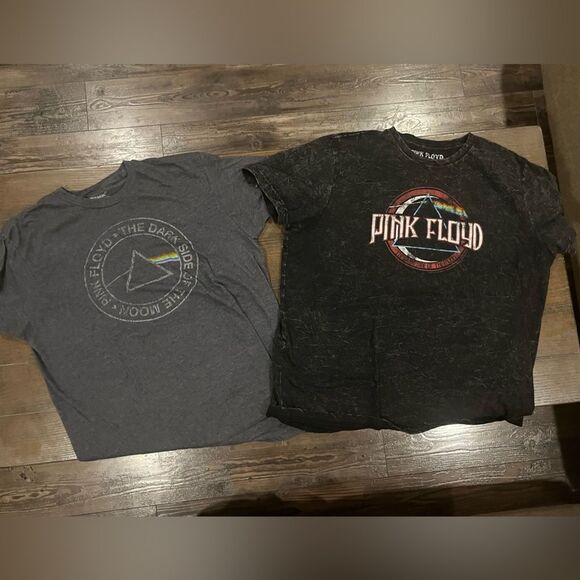 Two Pink Floyd T-Shirts - Picture 1 of 9